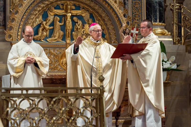 2024_04_12_elhunyt puspokok_33.jpg